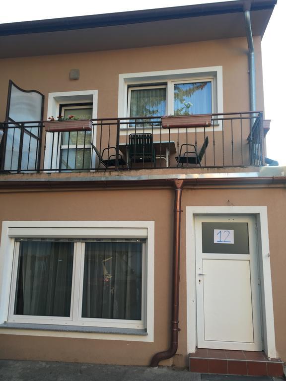 Nocleg ze śniadaniem Cafe 168 2*